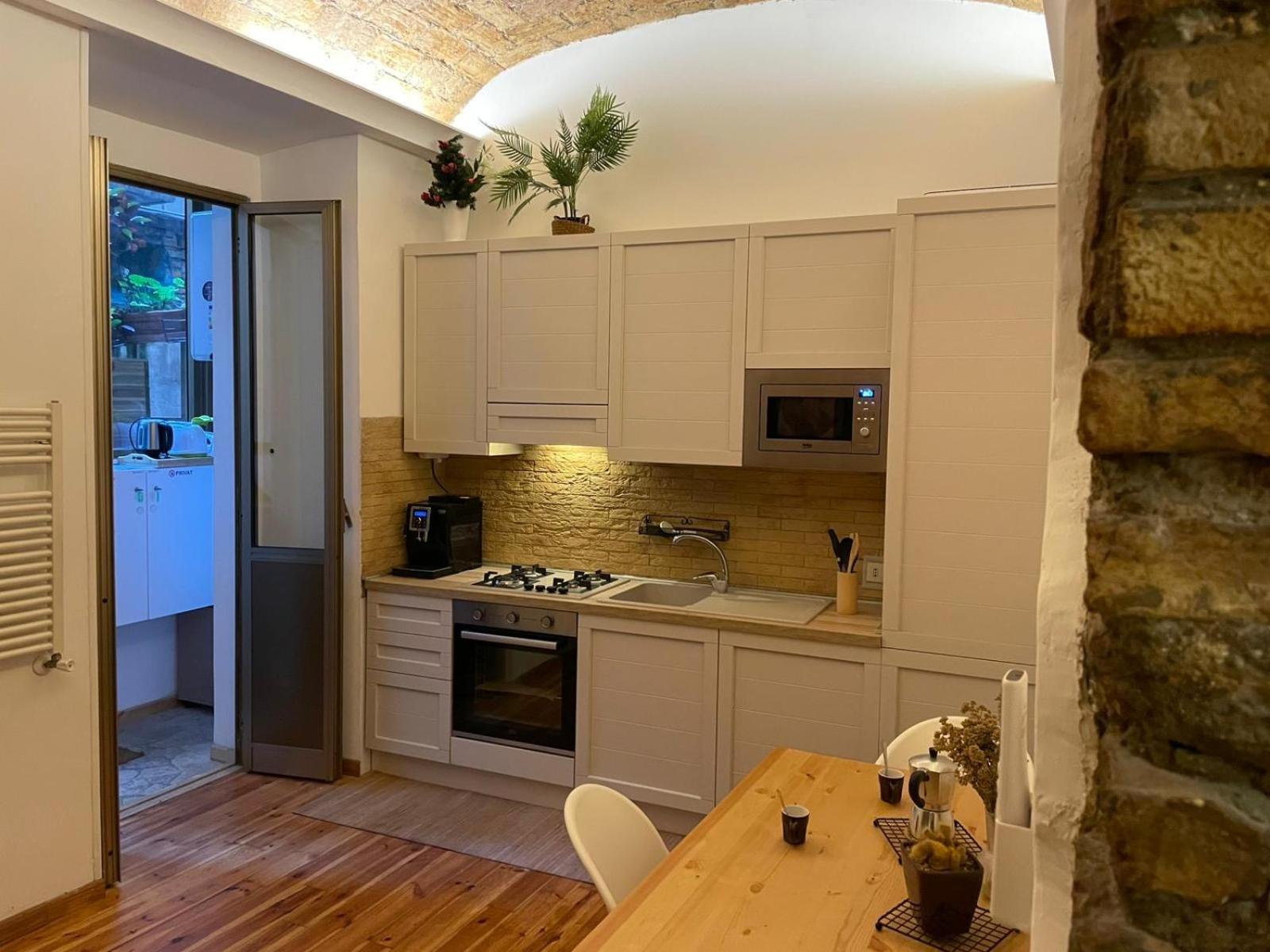 Casa Antica - Antique Apartment With Private Terrace Rome Exterior photo
